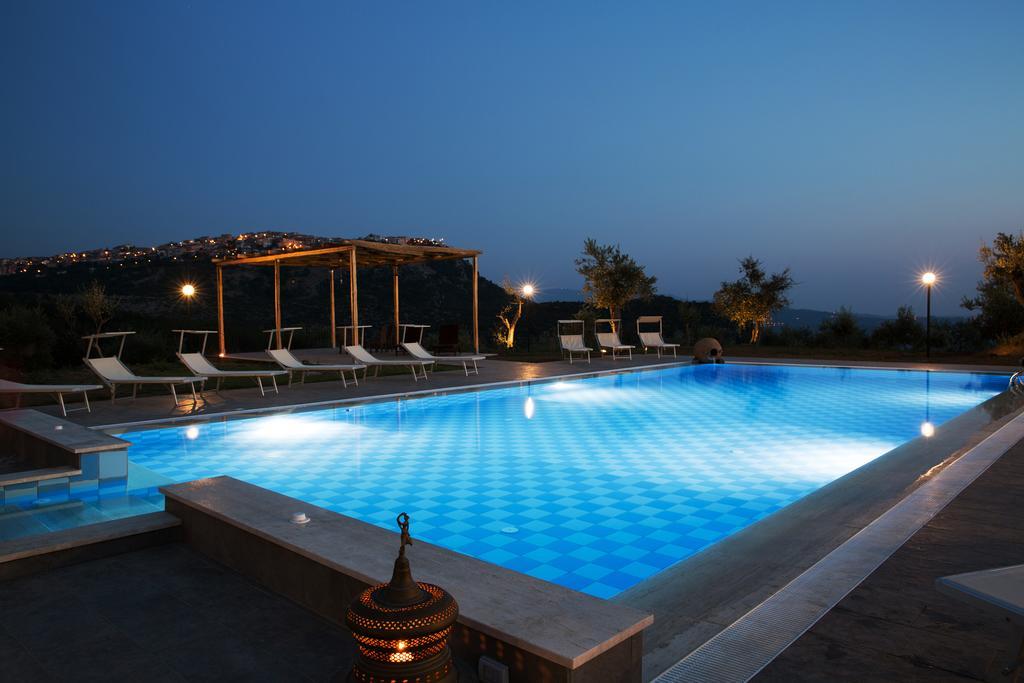 L' Aia Resort 트렌티나라 외부 사진